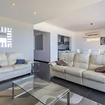 Luxury Coastal With Panoramic Views S9 * Sliema