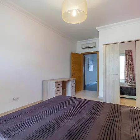 Luxury Coastal With Panoramic Views S9 Lejlighed