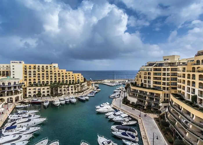 Luxury Coastal With Panoramic Views S9 Daire *