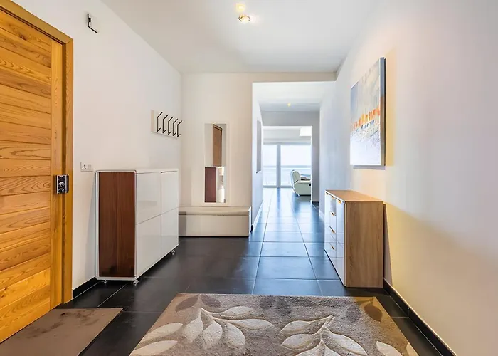 Luxury Coastal With Panoramic Views S9 Sliema